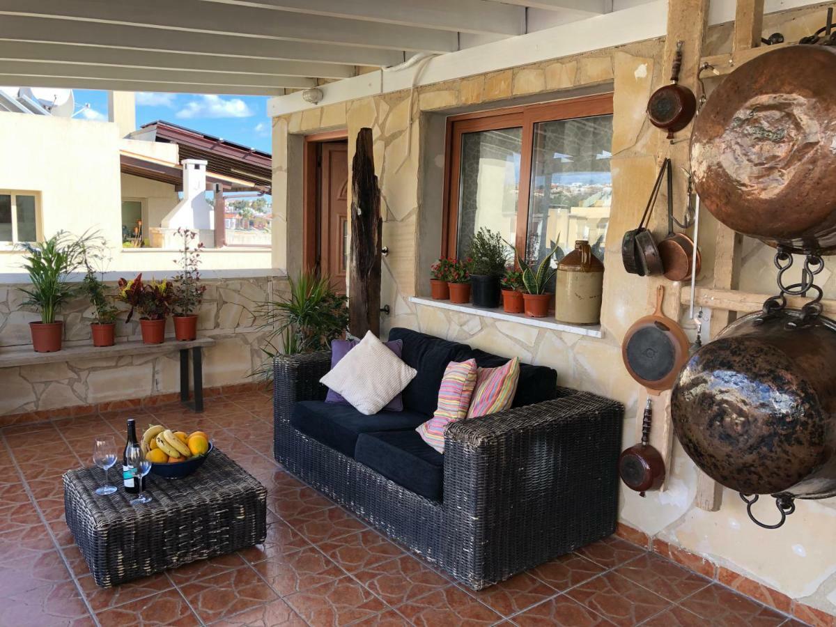 Mp Cozy Apartment Near The Sea Paphos Ngoại thất bức ảnh
