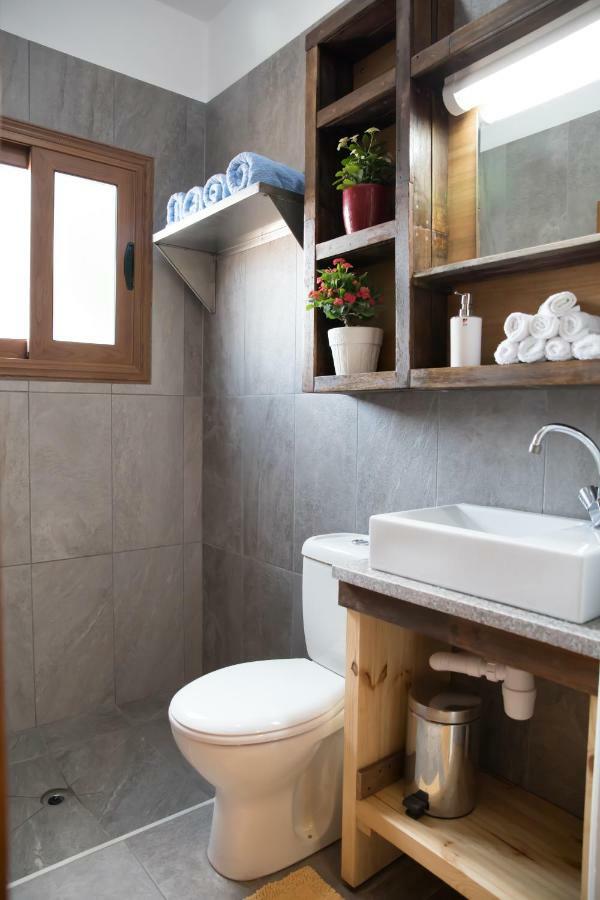 Mp Cozy Apartment Near The Sea Paphos Ngoại thất bức ảnh
