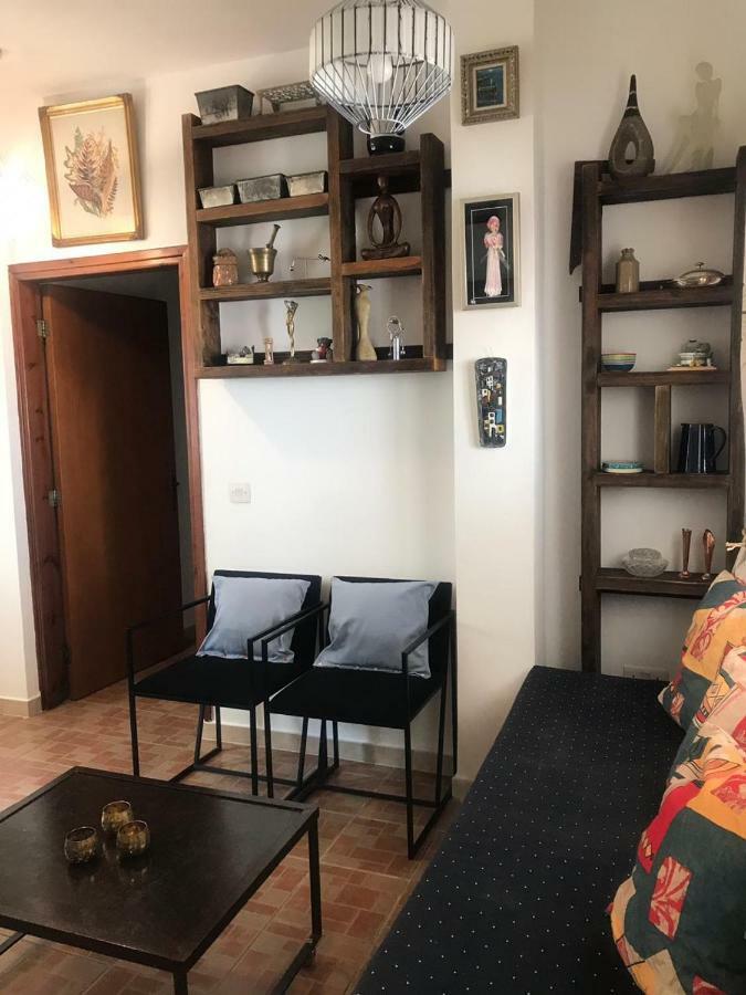 Mp Cozy Apartment Near The Sea Paphos Ngoại thất bức ảnh